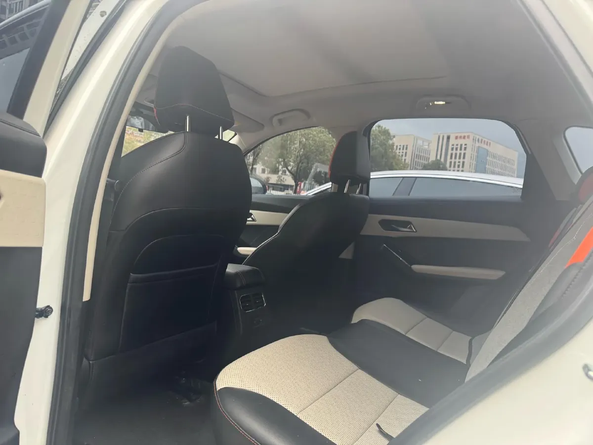 2021 Haval Rabbit 1.5T 184HP L4 7DCT,autocango,china used car exporter,china ev exporter,chinese used car exporter,chinese used ev exporter