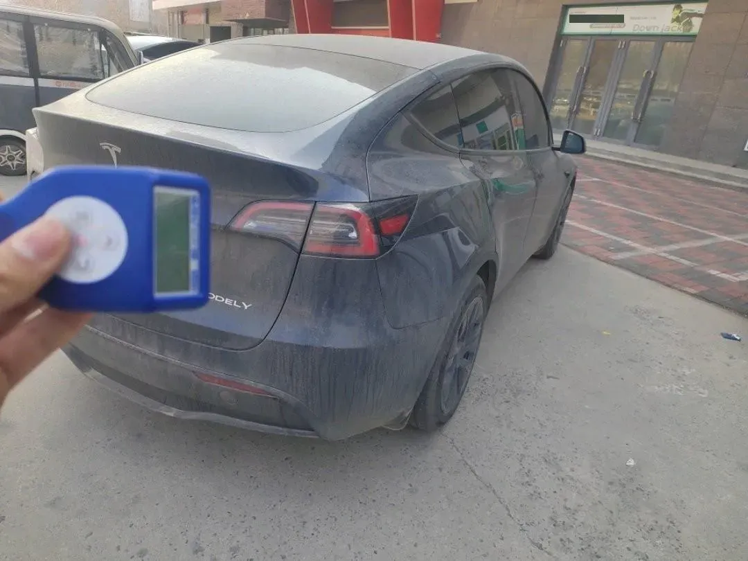 2024 Tesla Model Y BEV 78.4KWH,autocango,china used car exporter,china ev exporter,chinese used car exporter,chinese used ev exporter