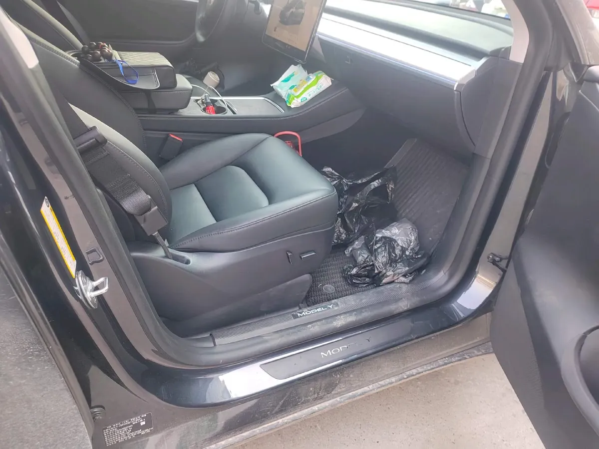 2024 Tesla Model Y BEV 78.4KWH,autocango,china used car exporter,china ev exporter,chinese used car exporter,chinese used ev exporter