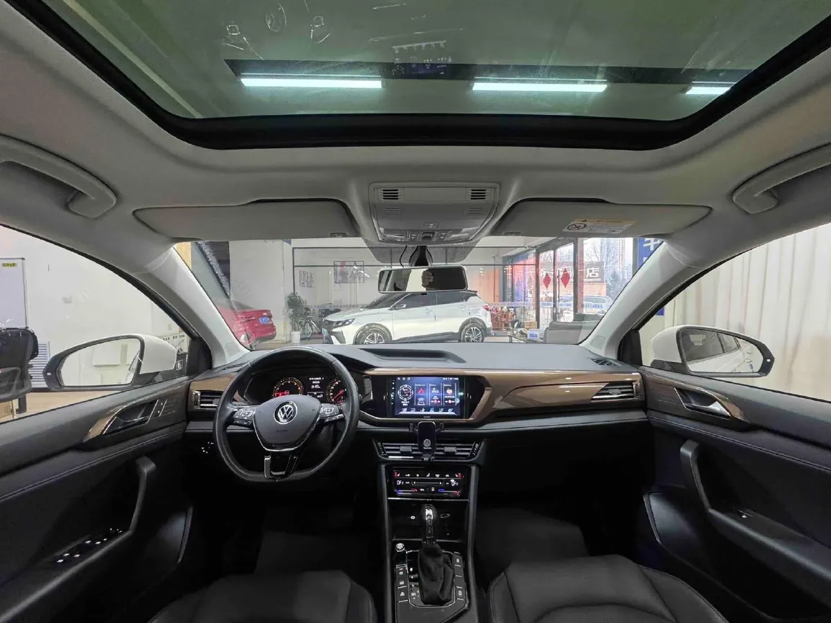 2021 Volkswagen Tharu 1.4T 150HP L4 7DCT,autocango,china used car exporter,china ev exporter,chinese used car exporter,chinese used ev exporter