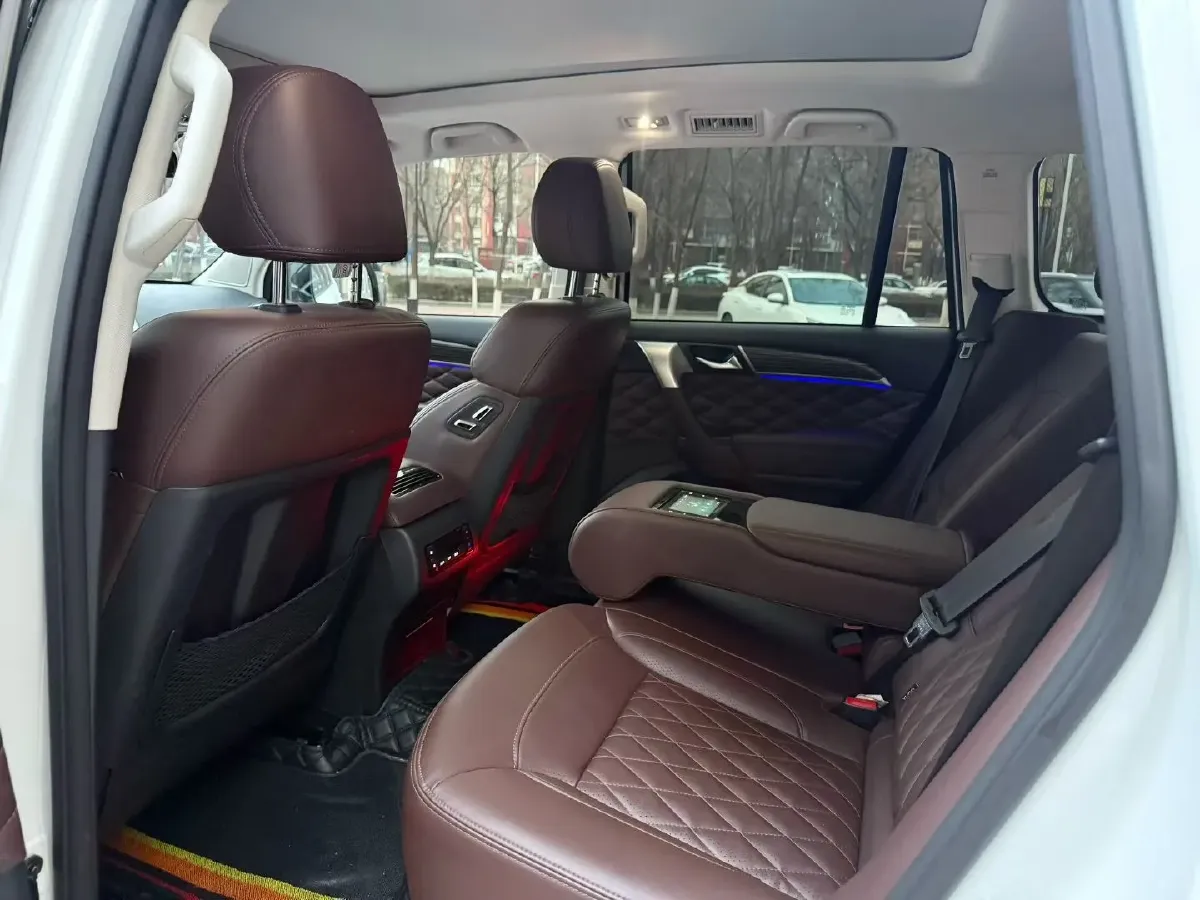 2022 Haval H9 2.0T 224HP L4 8AT,autocango,china used car exporter,china ev exporter,chinese used car exporter,chinese used ev exporter