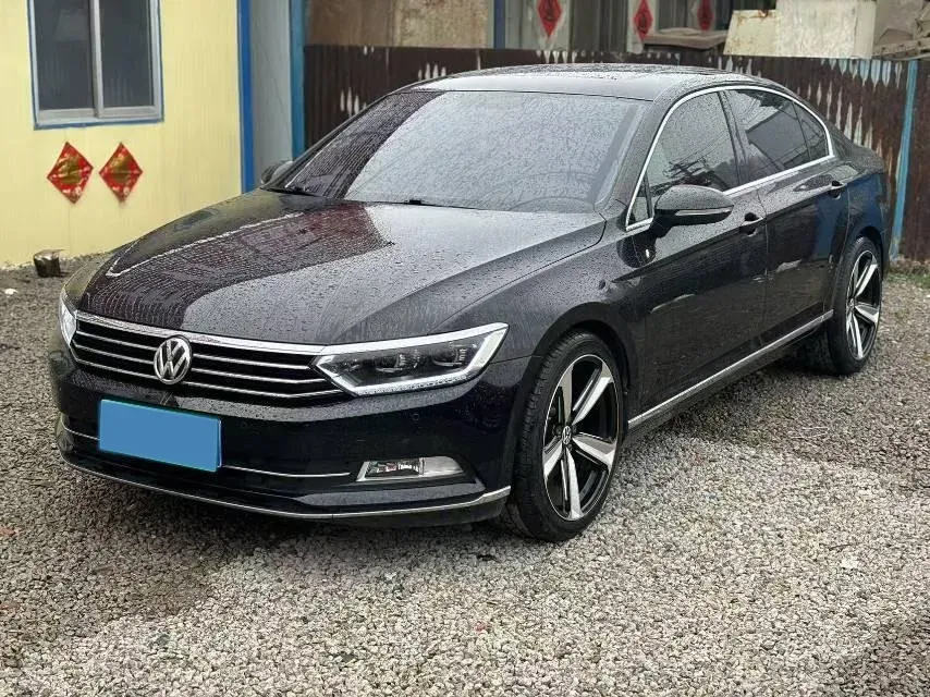 2018 Volkswagen Magotan 1.4T 150HP L4 7DCT,autocango,china used car exporter,china ev exporter,chinese used car exporter,chinese used ev exporter