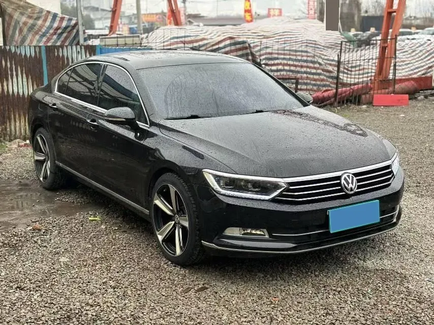 2018 Volkswagen Magotan 1.4T 150HP L4 7DCT,autocango,china used car exporter,china ev exporter,chinese used car exporter,chinese used ev exporter