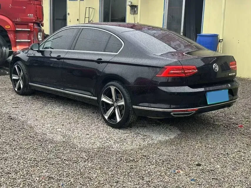 2018 Volkswagen Magotan 1.4T 150HP L4 7DCT,autocango,china used car exporter,china ev exporter,chinese used car exporter,chinese used ev exporter