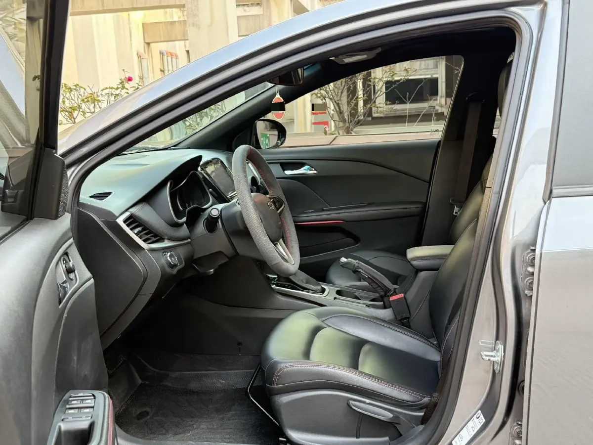 2020 Chevrolet Monza 1.3T 163HP L3 6AT,autocango,china used car exporter,china ev exporter,chinese used car exporter,chinese used ev exporter