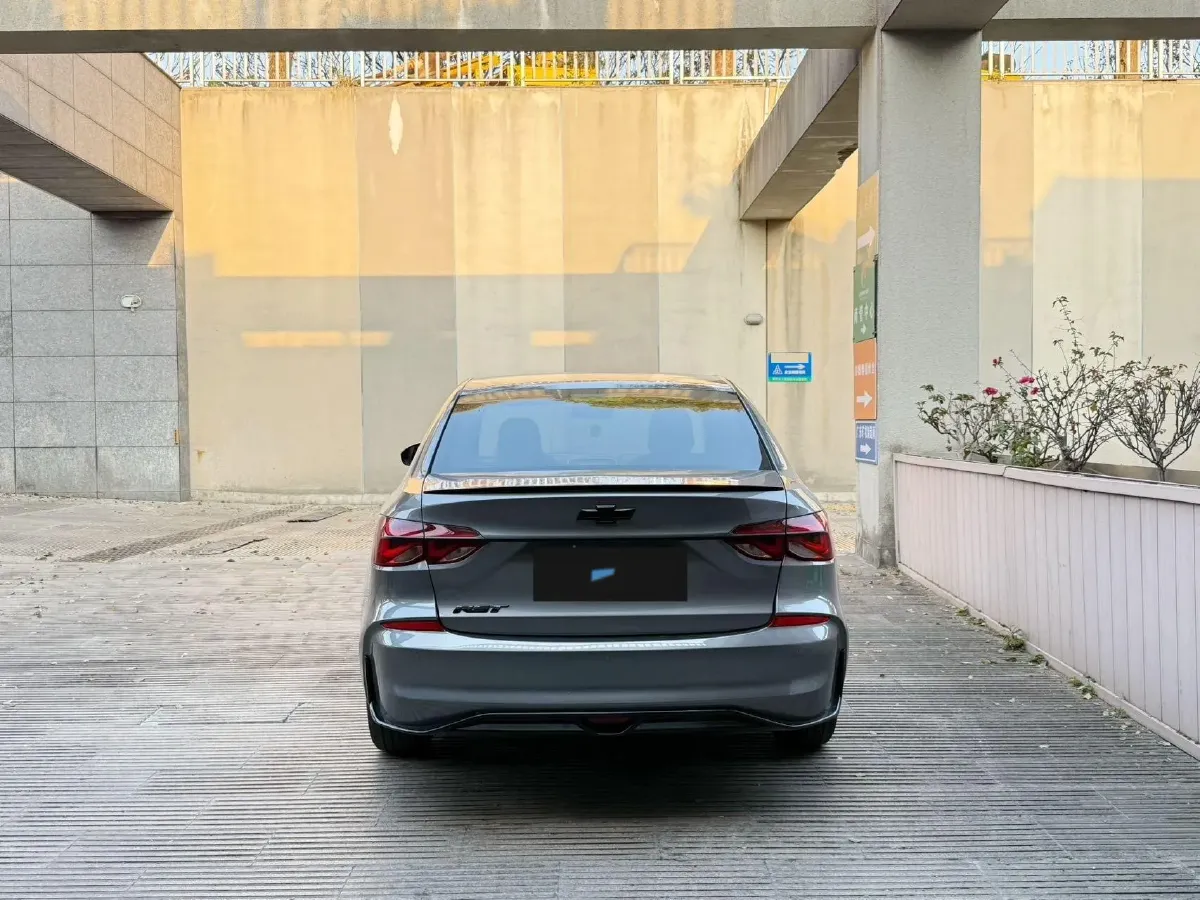 2020 Chevrolet Monza 1.3T 163HP L3 6AT,autocango,china used car exporter,china ev exporter,chinese used car exporter,chinese used ev exporter