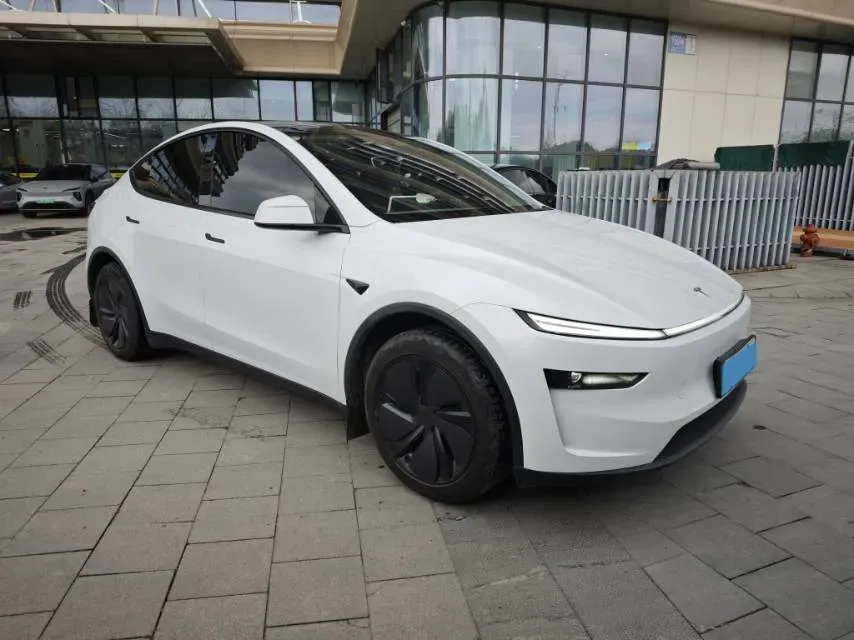 2026 Tesla Model Y BEV,autocango,china used car exporter,china ev exporter,chinese used car exporter,chinese used ev exporter