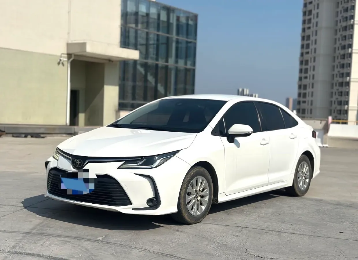 2021 Toyota Corolla 1.2T 116HP L4 CVT,autocango,china used car exporter,china ev exporter,chinese used car exporter,chinese used ev exporter