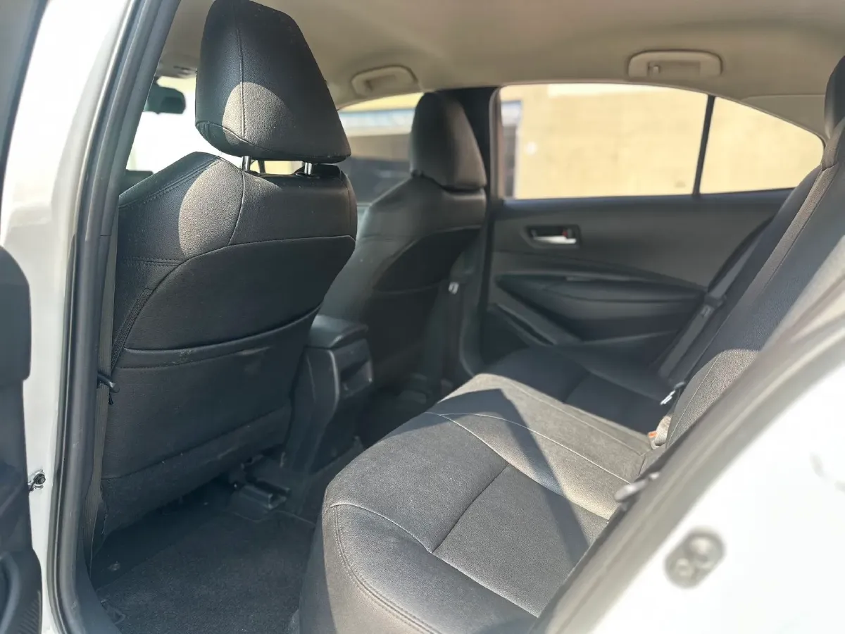 2021 Toyota Corolla 1.2T 116HP L4 CVT,autocango,china used car exporter,china ev exporter,chinese used car exporter,chinese used ev exporter