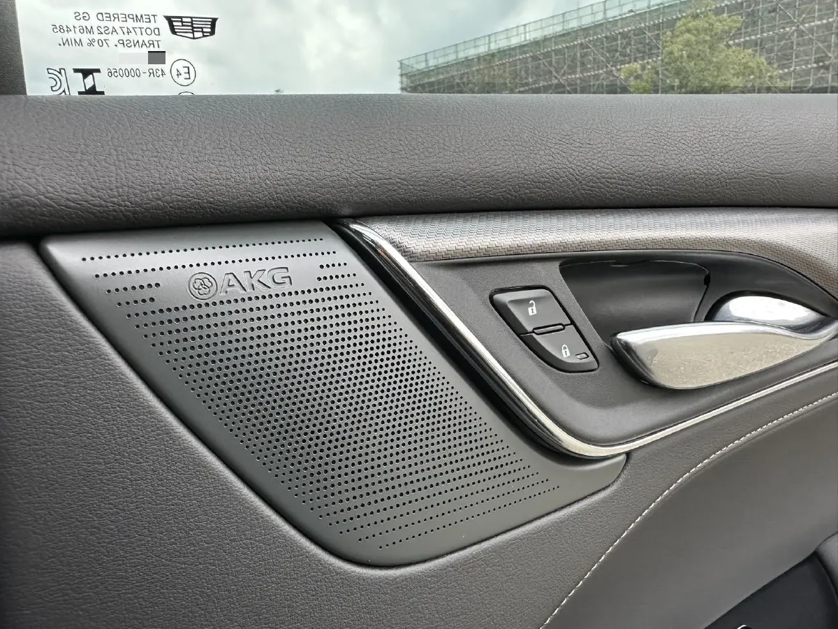 2025 Cadillac CT5 2.0T 237HP L4 10AT,autocango,china used car exporter,china ev exporter,chinese used car exporter,chinese used ev exporter