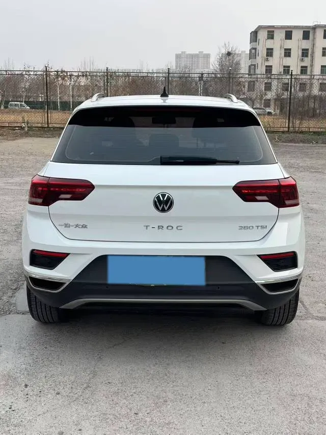 2022 Volkswagen T-Roc 1.4T 150HP L4 7DCT,autocango,china used car exporter,china ev exporter,chinese used car exporter,chinese used ev exporter
