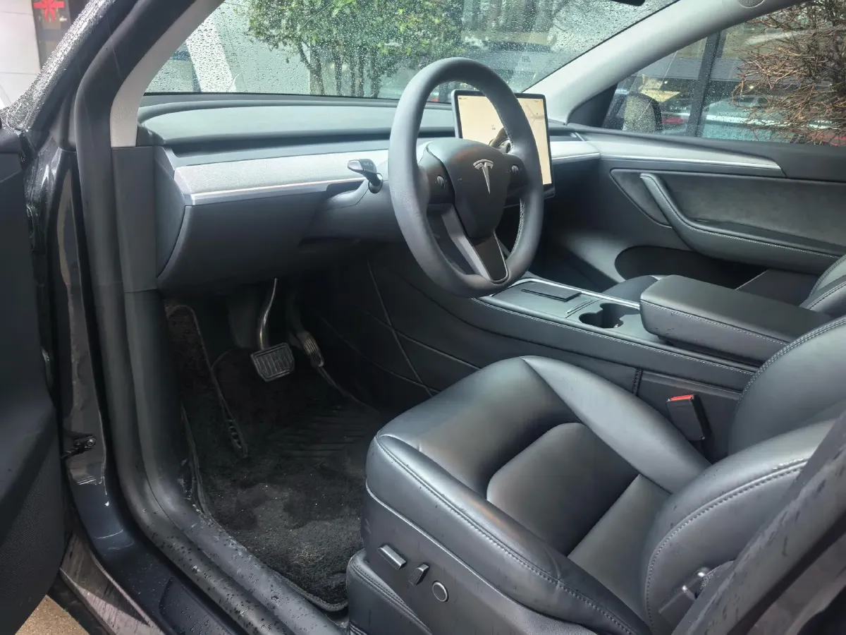 2024 Iveco OuSheng BEV 77.28KWH,autocango,china used car exporter,china ev exporter,chinese used car exporter,chinese used ev exporter