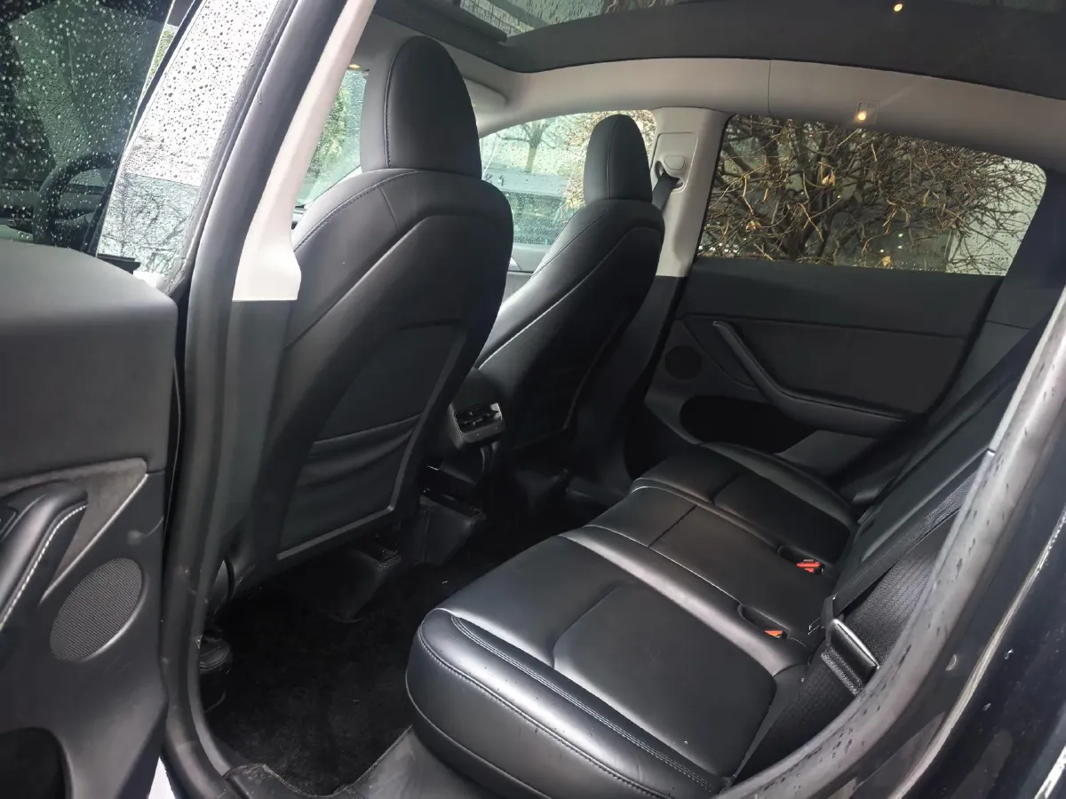 2024 Iveco OuSheng BEV 77.28KWH,autocango,china used car exporter,china ev exporter,chinese used car exporter,chinese used ev exporter