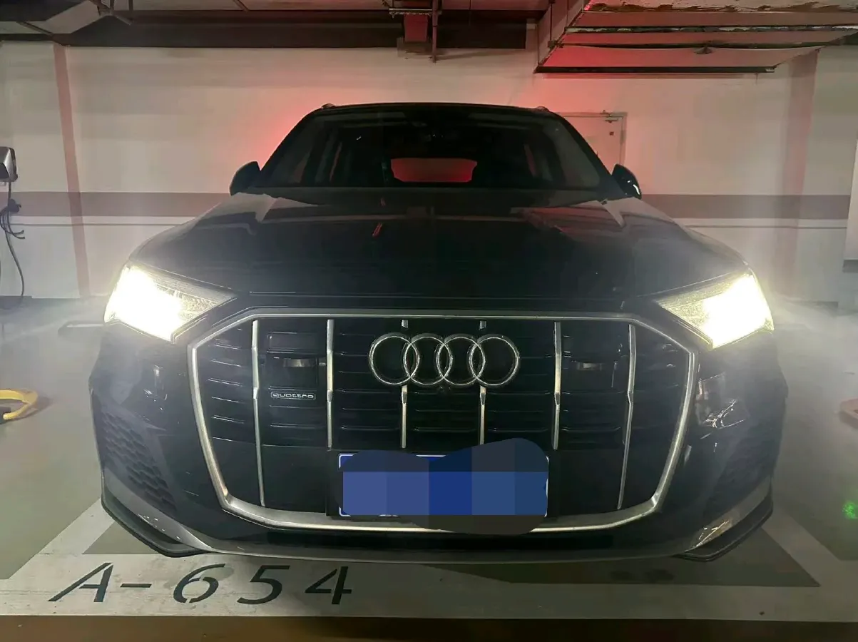 2021 Audi Q7 3.0T 340HP V6 8AT,autocango,china used car exporter,china ev exporter,chinese used car exporter,chinese used ev exporter