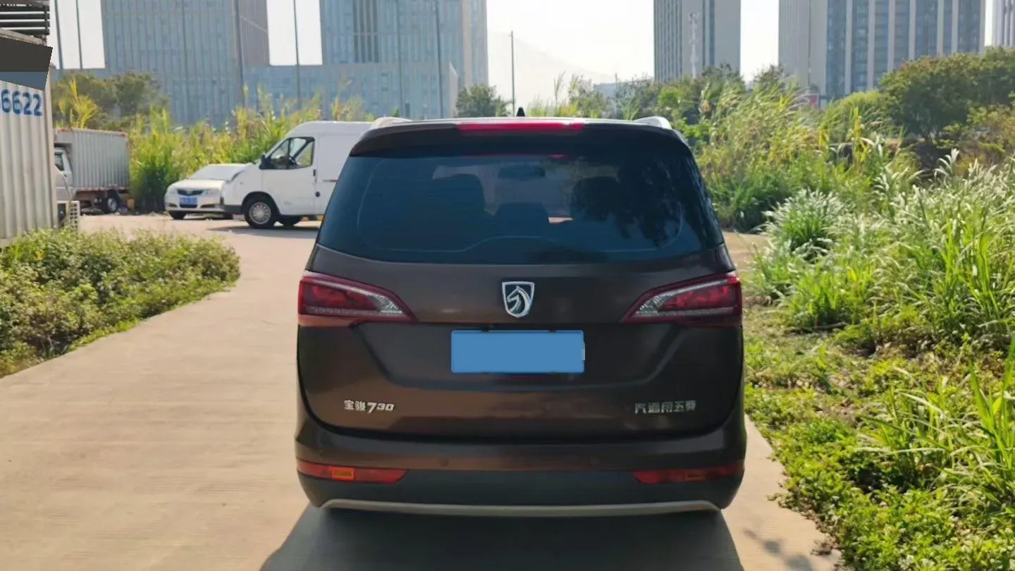 2019 BaoJun 730 1.5L 112HP L4 6MT,autocango,china used car exporter,china ev exporter,chinese used car exporter,chinese used ev exporter