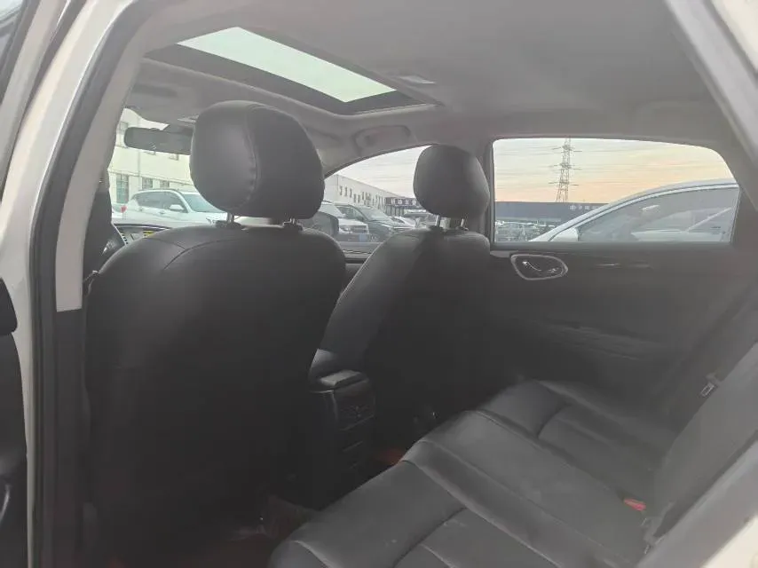 2021 Nissan Sylphy 1.6L 122HP L4 CVT,autocango,china used car exporter,china ev exporter,chinese used car exporter,chinese used ev exporter