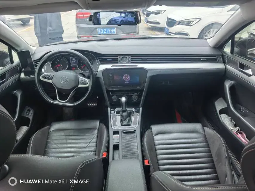 2020 Volkswagen Magotan 1.4T 150HP L4 7DCT,autocango,china used car exporter,china ev exporter,chinese used car exporter,chinese used ev exporter
