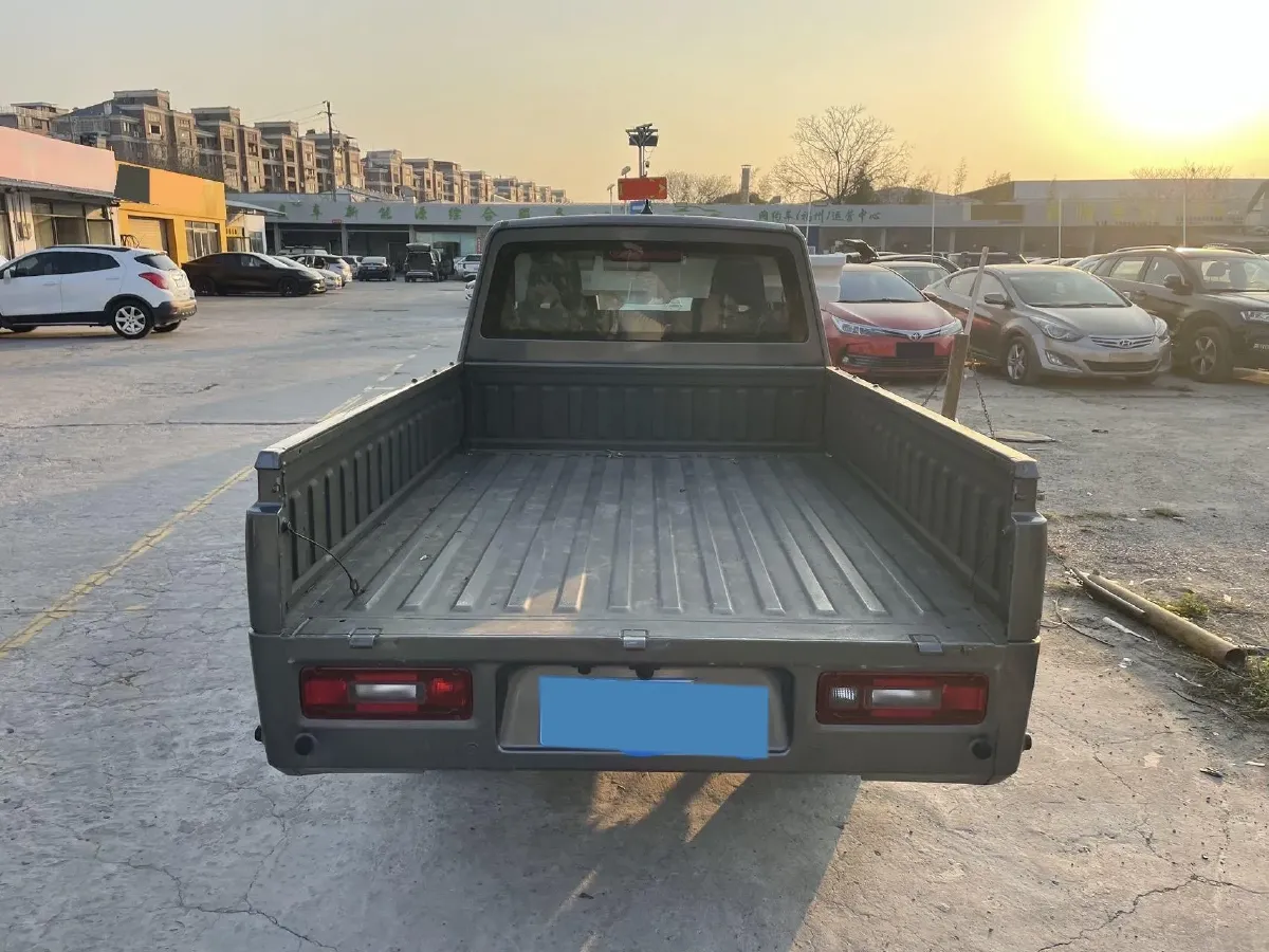 2021 WuLing ZhentTu 1.5L 99HP L4 5MT,autocango,china used car exporter,china ev exporter,chinese used car exporter,chinese used ev exporter