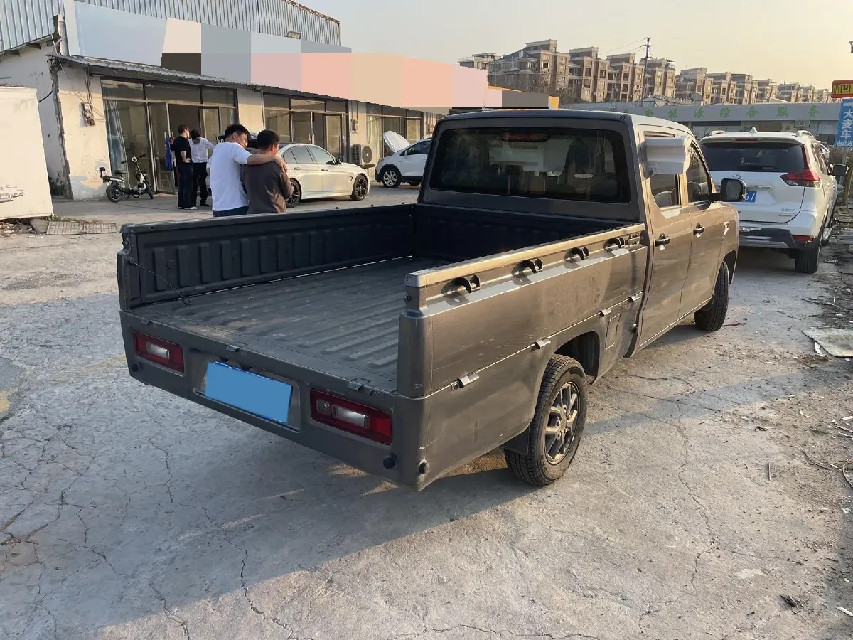 2021 WuLing ZhentTu 1.5L 99HP L4 5MT,autocango,china used car exporter,china ev exporter,chinese used car exporter,chinese used ev exporter