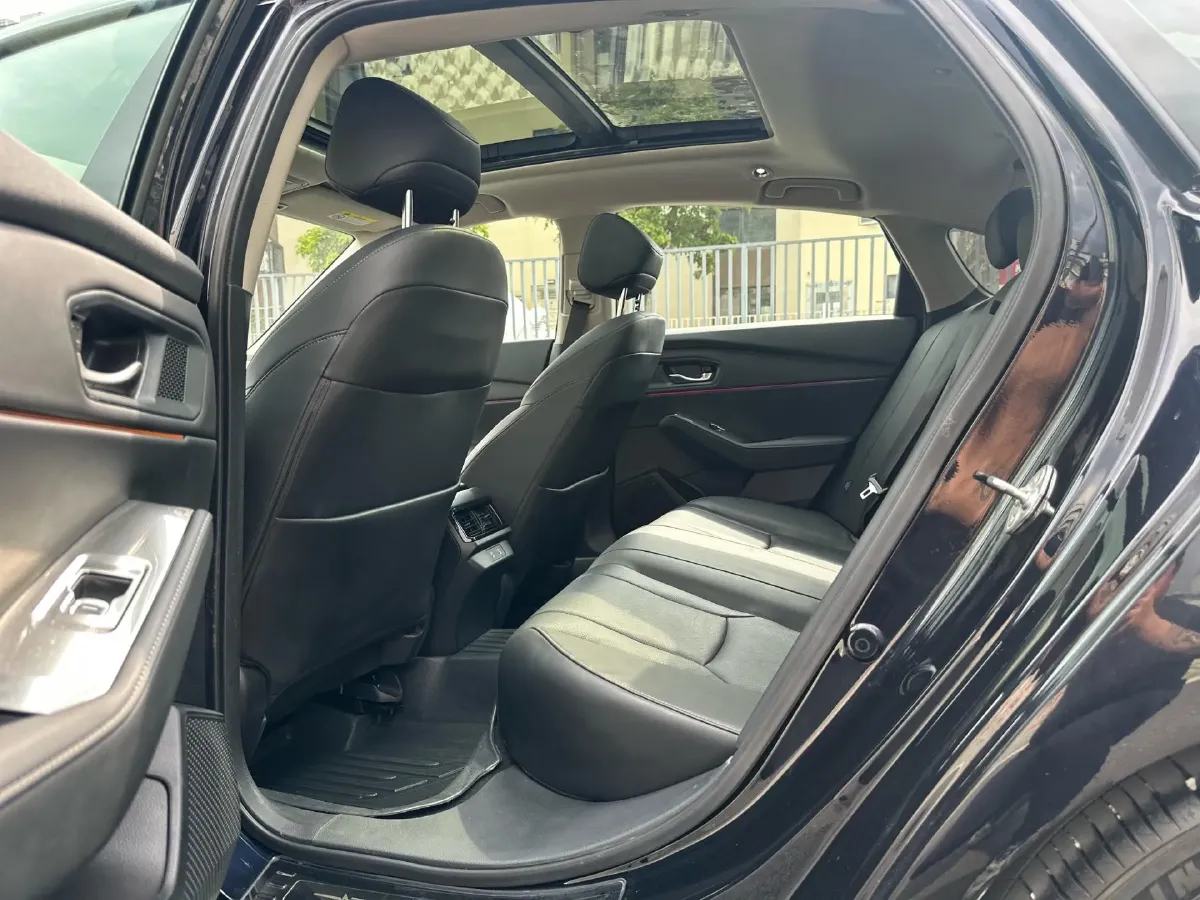 2023 Honda Accord 2.0L 148HP L4 E-CVT PHEV 17.7KWH,autocango,china used car exporter,china ev exporter,chinese used car exporter,chinese used ev exporter