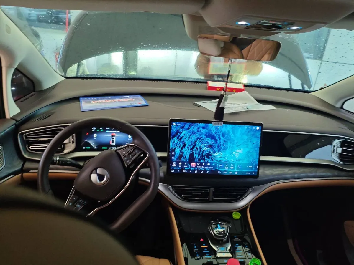 2024 Denza D9 1.5T 139HP L4 E-CVT PHEV 40KWH,autocango,china used car exporter,china ev exporter,chinese used car exporter,chinese used ev exporter