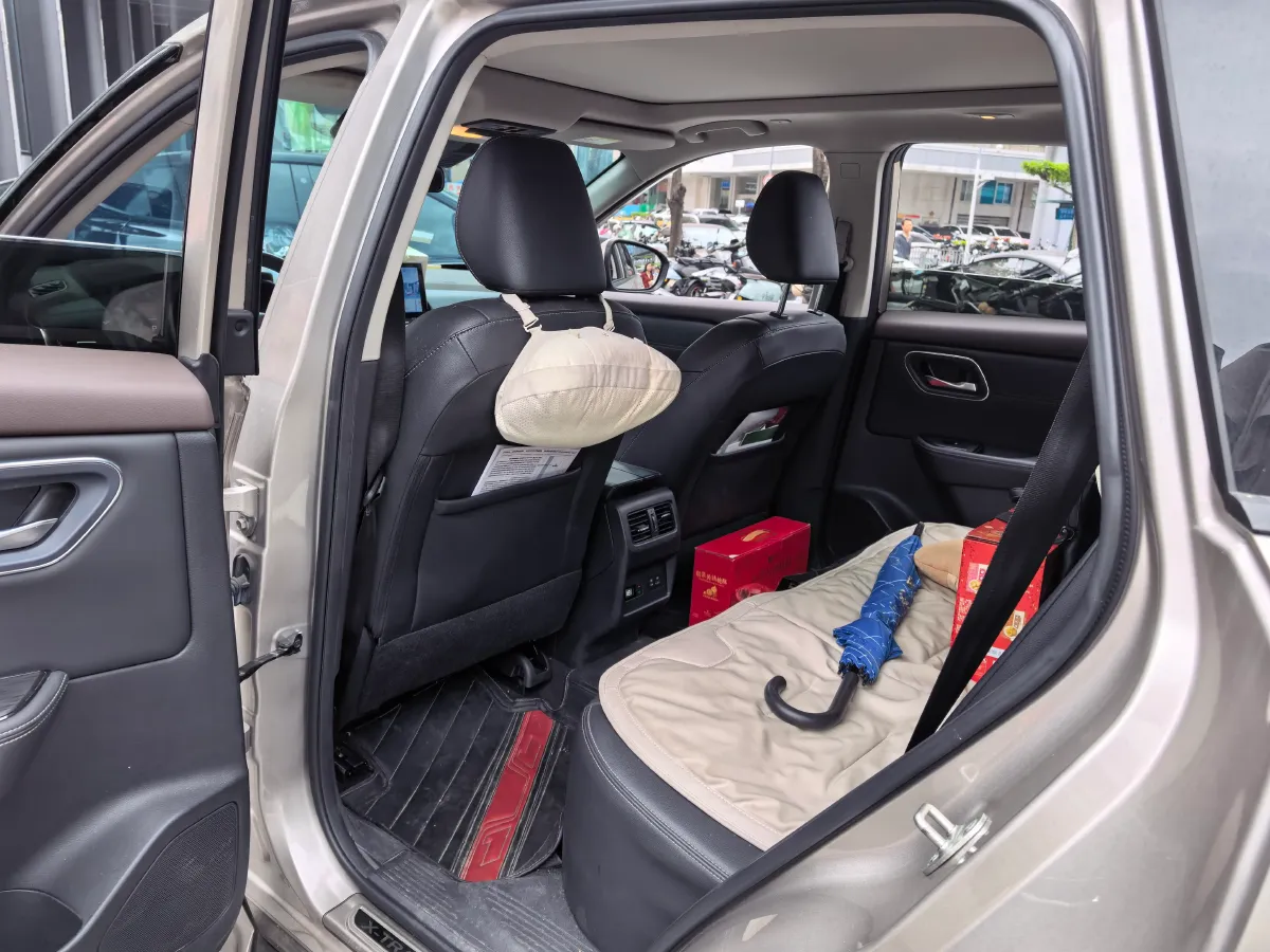 2023 Nissan X-Trail 1.5T 144HP L3 Hybrid,autocango,china used car exporter,china ev exporter,chinese used car exporter,chinese used ev exporter