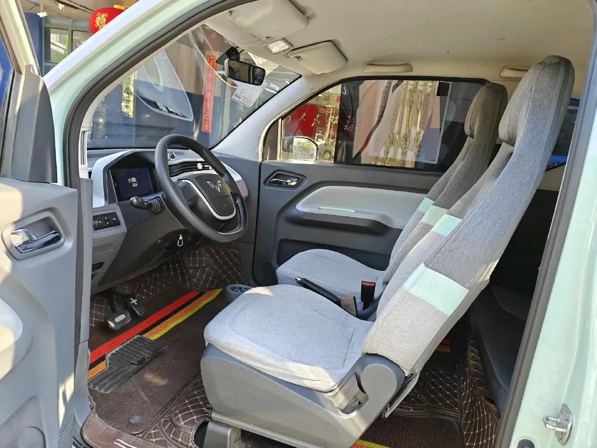 2021 WuLing HongGuang MINI EV BEV 9.3KWH,autocango,china used car exporter,china ev exporter,chinese used car exporter,chinese used ev exporter