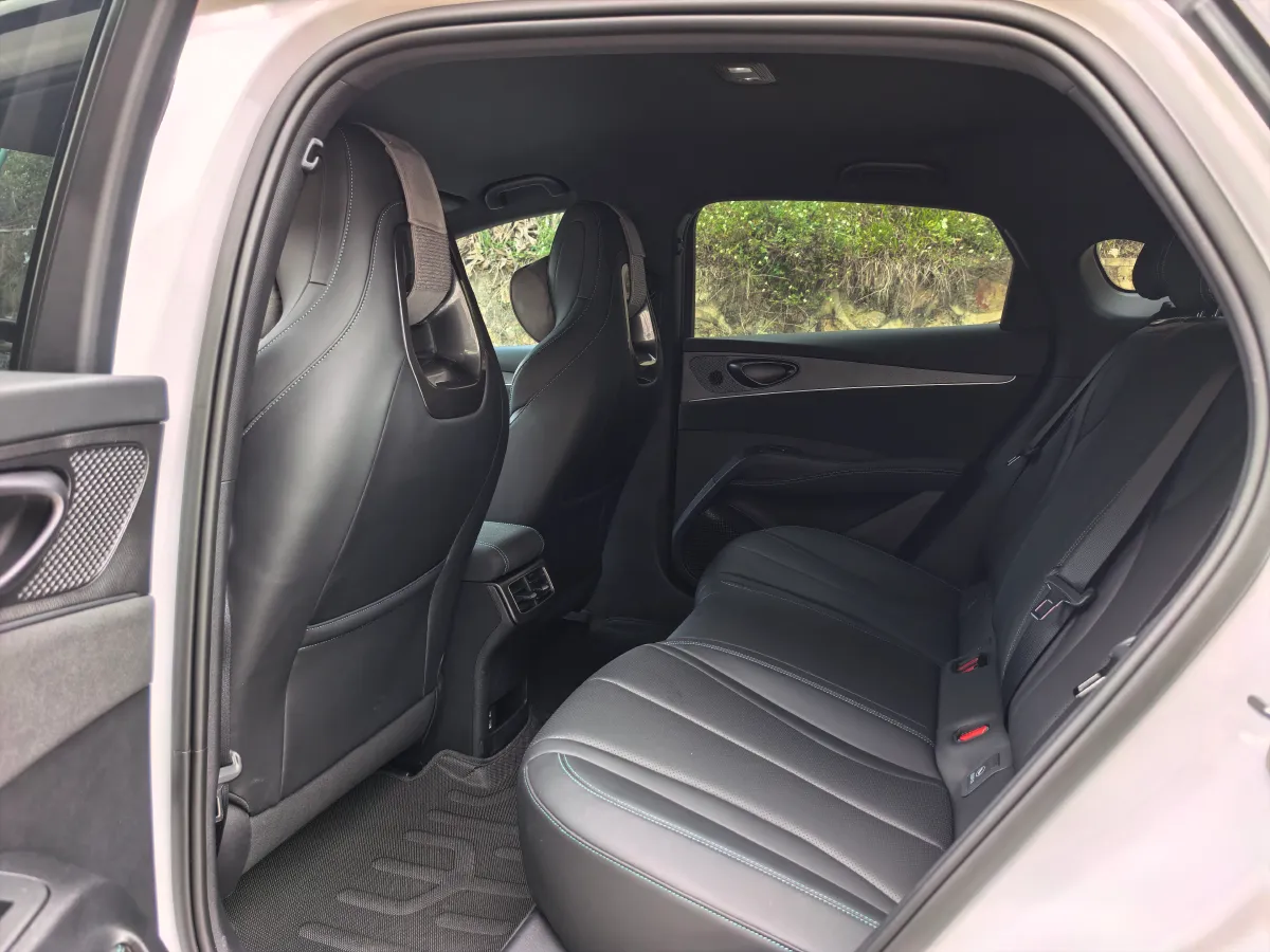 2025 BYD Seal06 1.5L 101HP L4 E-CVT PHEV 10.08KWH,autocango,china used car exporter,china ev exporter,chinese used car exporter,chinese used ev exporter