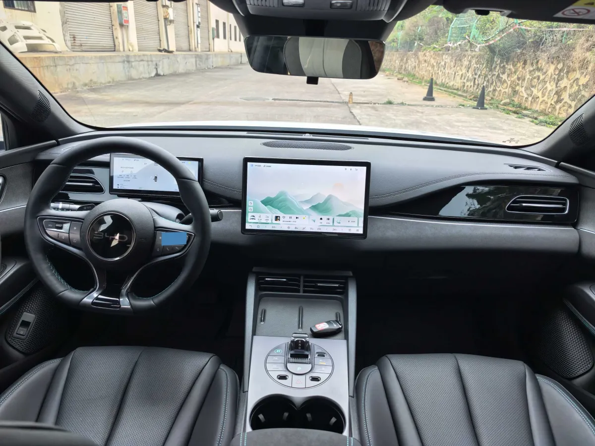 2025 BYD Seal06 1.5L 101HP L4 E-CVT PHEV 10.08KWH,autocango,china used car exporter,china ev exporter,chinese used car exporter,chinese used ev exporter