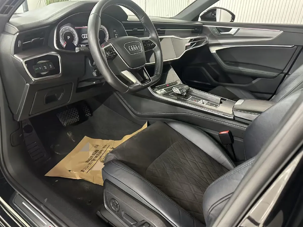 2020 Audi A6L 3.0T 340HP V6 7DCT,autocango,china used car exporter,china ev exporter,chinese used car exporter,chinese used ev exporter