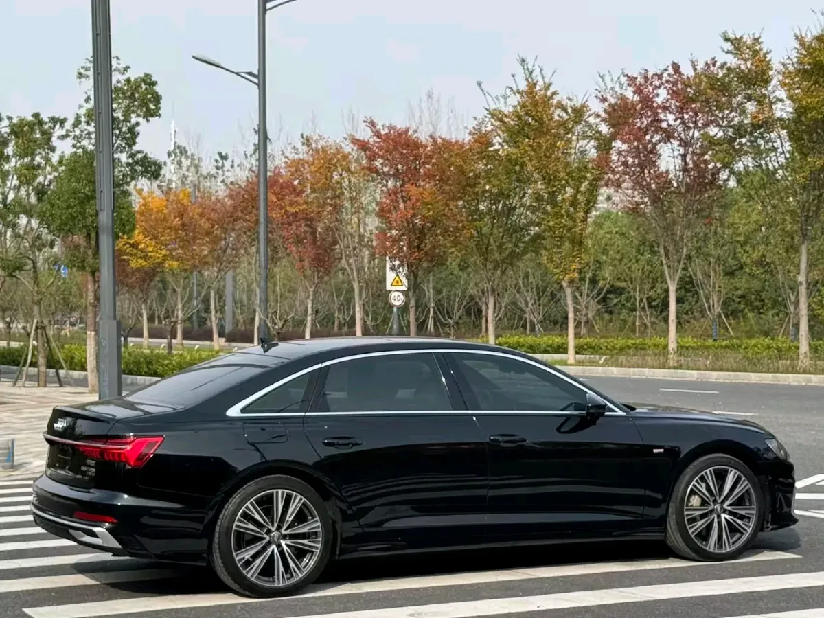 2020 Audi A6L 3.0T 340HP V6 7DCT,autocango,china used car exporter,china ev exporter,chinese used car exporter,chinese used ev exporter