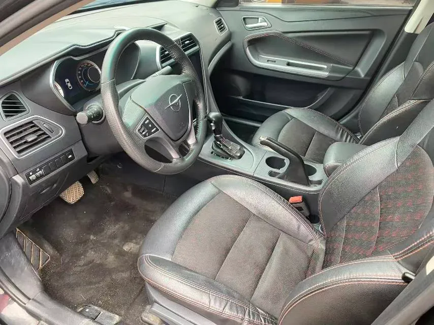 2017 HaiMa Family 1.6L 125HP L4 6AT,autocango,china used car exporter,china ev exporter,chinese used car exporter,chinese used ev exporter