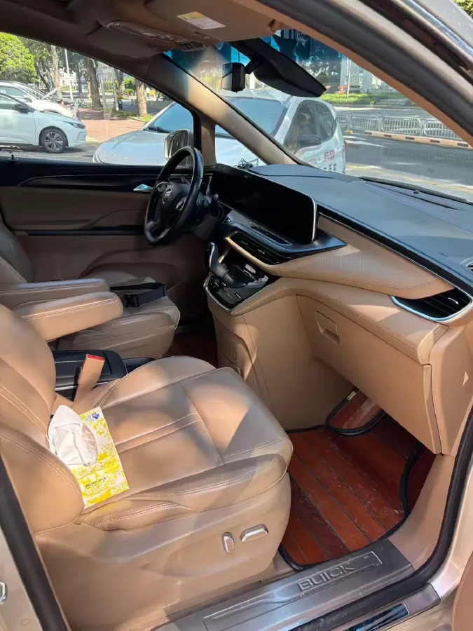 2021 Buick GL8 2.0T 237HP L4 9AT,autocango,china used car exporter,china ev exporter,chinese used car exporter,chinese used ev exporter