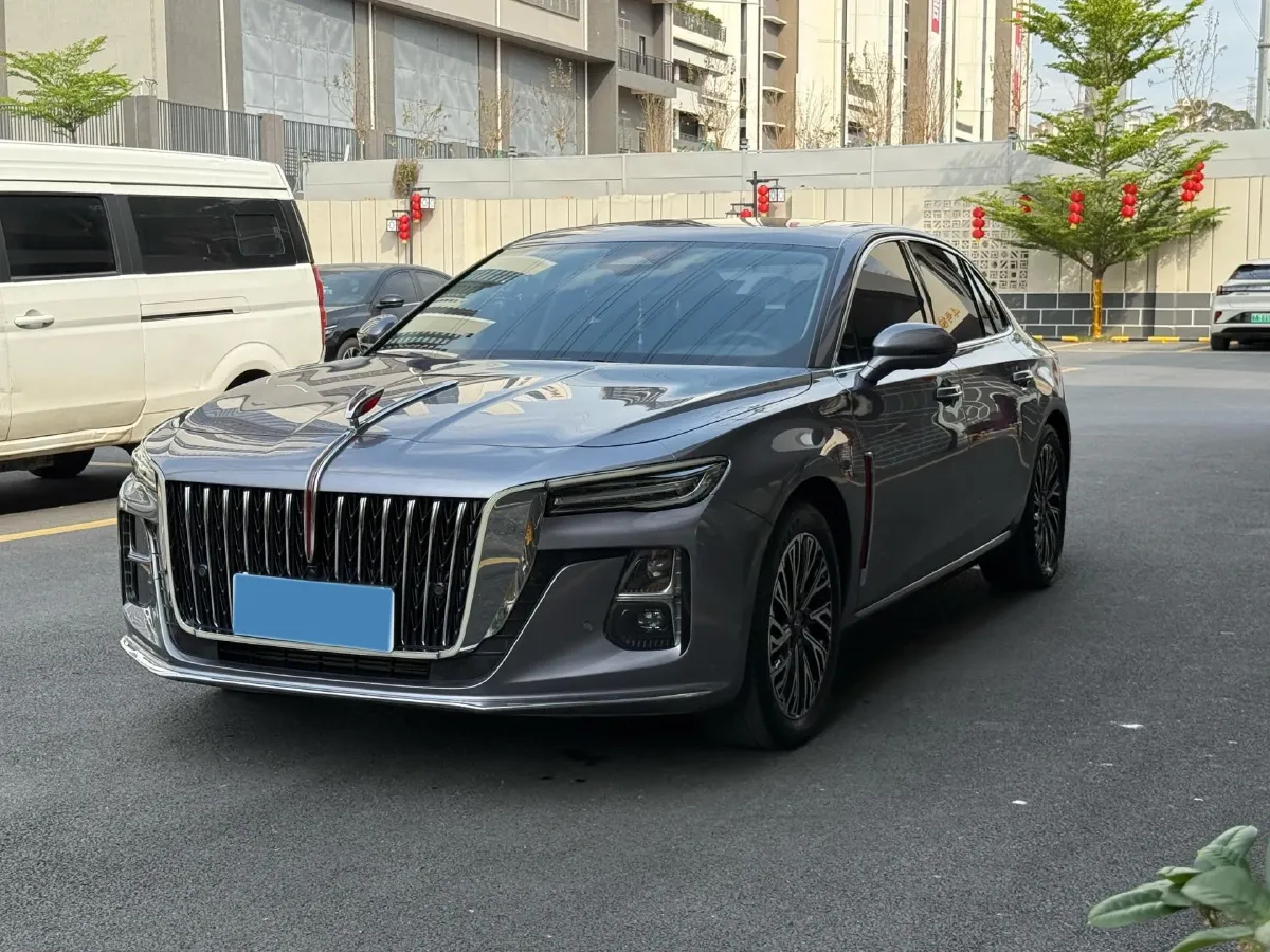 2023 HongQi H5 2.0T 224HP L4 8AT,autocango,china used car exporter,china ev exporter,chinese used car exporter,chinese used ev exporter