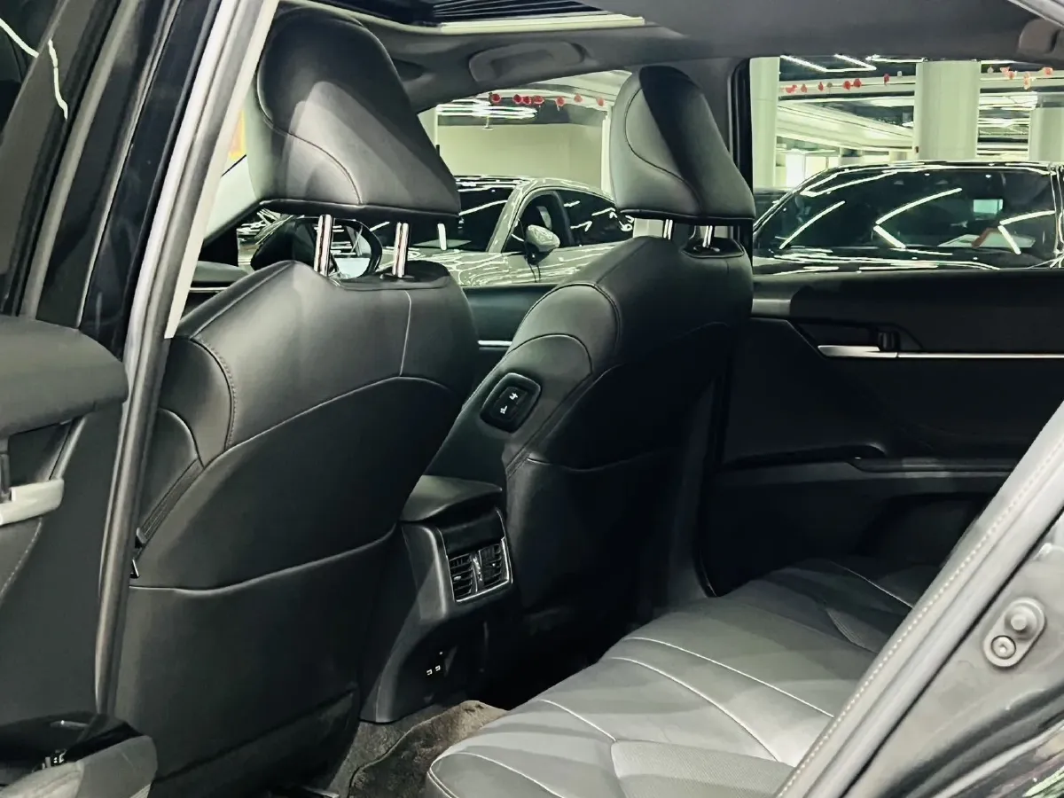 2021 Toyota Camry 2.0L 178HP L4 CVT,autocango,china used car exporter,china ev exporter,chinese used car exporter,chinese used ev exporter