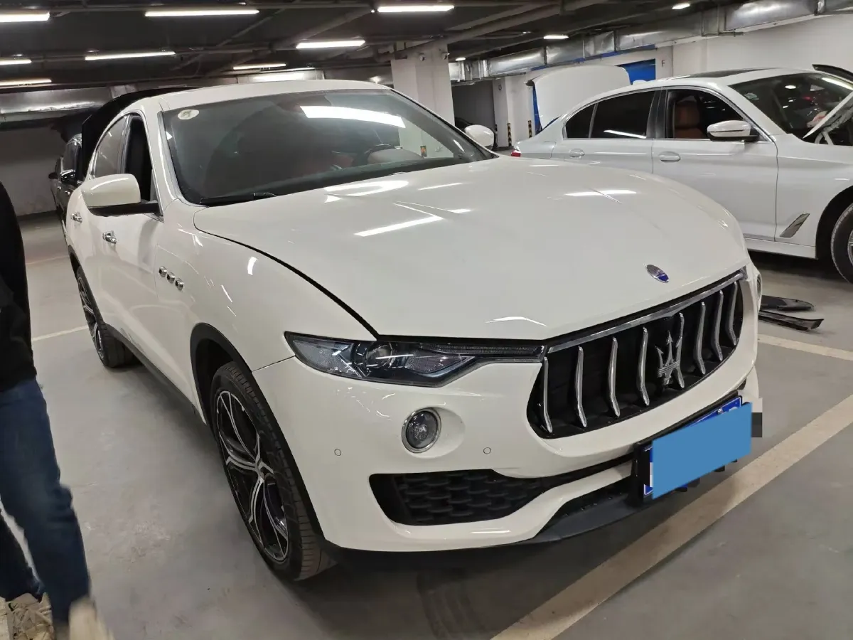 2019 Maserati Levante 3.0T 350HP V6 8AT,autocango,china used car exporter,china ev exporter,chinese used car exporter,chinese used ev exporter