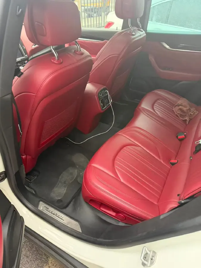 2019 Maserati Levante 3.0T 350HP V6 8AT,autocango,china used car exporter,china ev exporter,chinese used car exporter,chinese used ev exporter