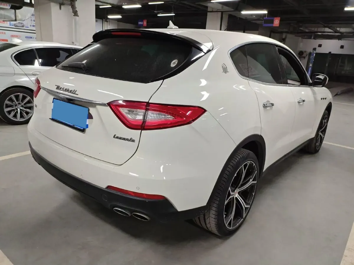 2019 Maserati Levante 3.0T 350HP V6 8AT,autocango,china used car exporter,china ev exporter,chinese used car exporter,chinese used ev exporter