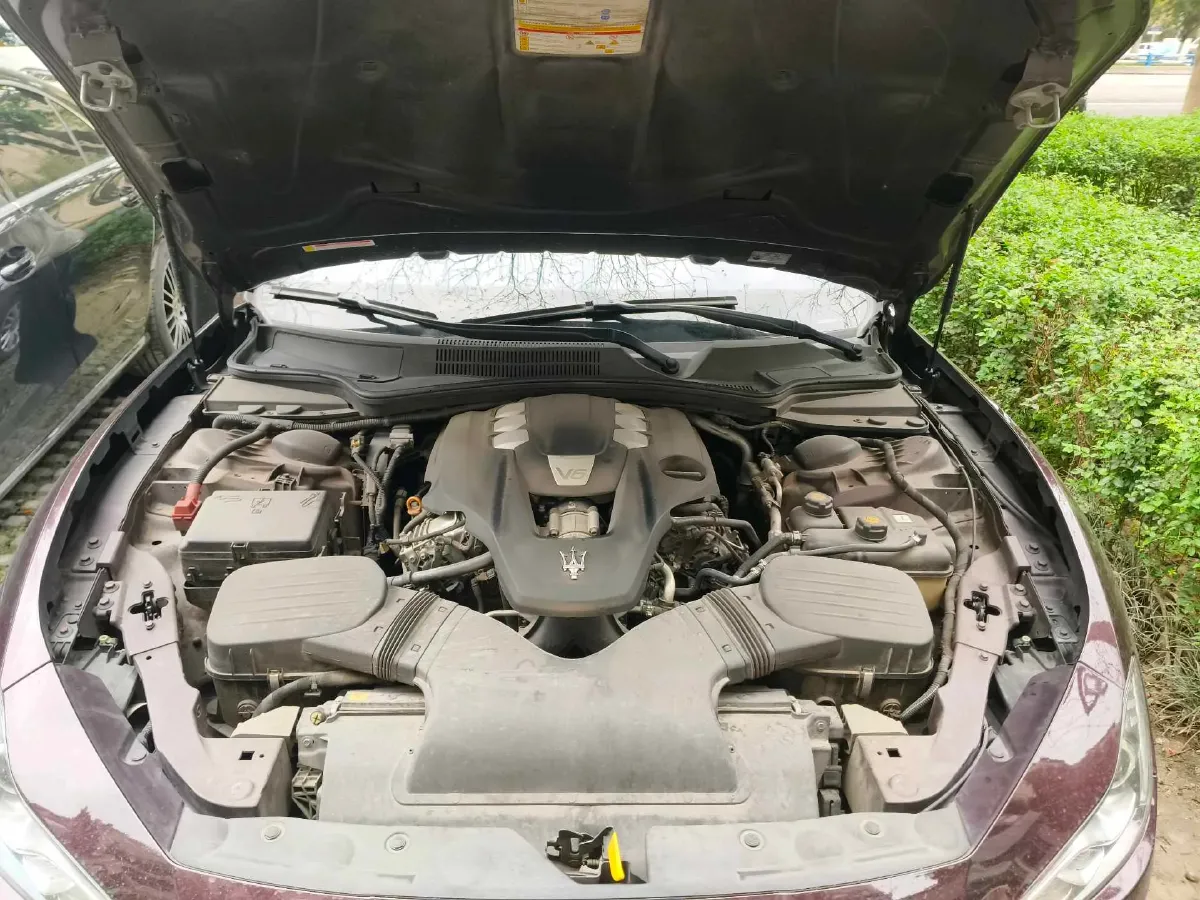 2017 Maserati Ghibli 3.0T 350HP V6 8AT,autocango,china used car exporter,china ev exporter,chinese used car exporter,chinese used ev exporter