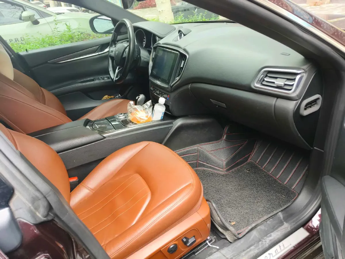 2017 Maserati Ghibli 3.0T 350HP V6 8AT,autocango,china used car exporter,china ev exporter,chinese used car exporter,chinese used ev exporter