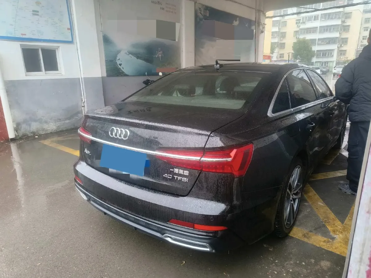 2020 Audi A6L 2.0T 190HP L4 7DCT,autocango,china used car exporter,china ev exporter,chinese used car exporter,chinese used ev exporter