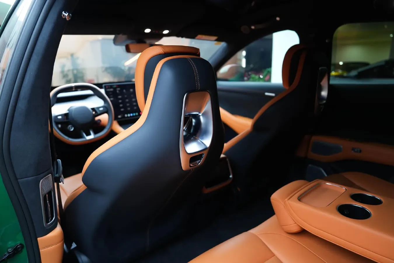 2025 MI YU7 BEV 101.7KWH,autocango,china used car exporter,china ev exporter,chinese used car exporter,chinese used ev exporter