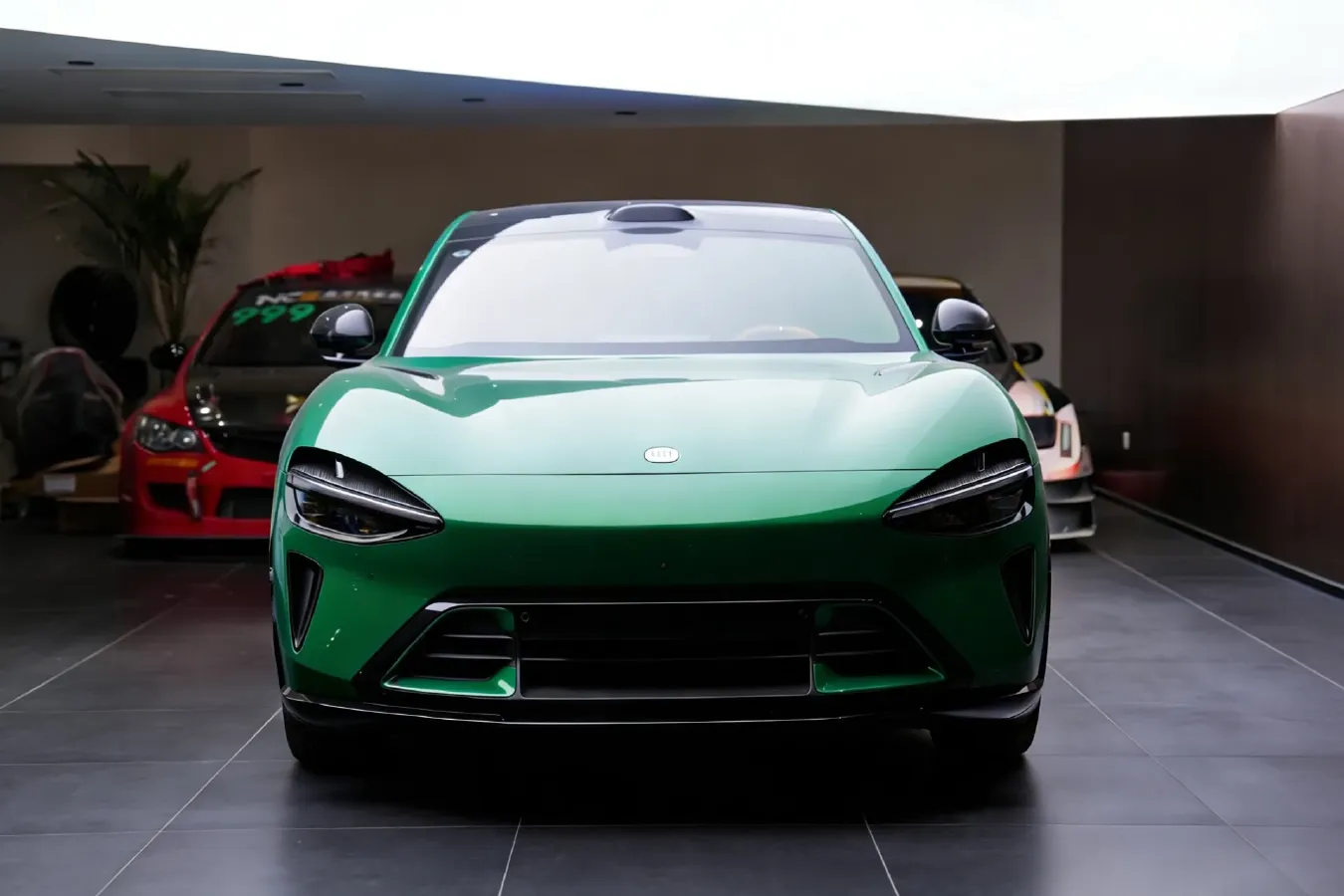 2025 MI YU7 BEV 101.7KWH,autocango,china used car exporter,china ev exporter,chinese used car exporter,chinese used ev exporter