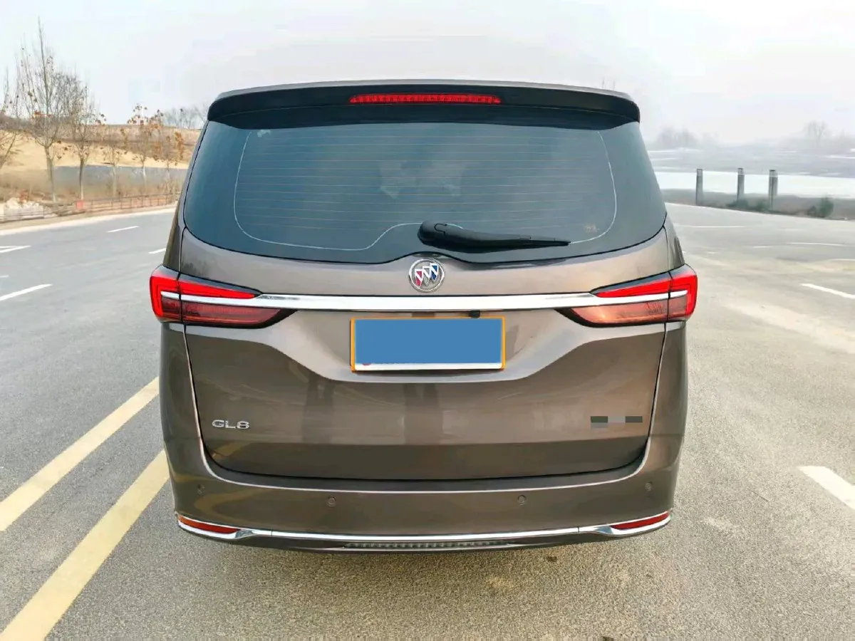 2023 Buick GL8 2.0T 237HP L4 9AT,autocango,china used car exporter,china ev exporter,chinese used car exporter,chinese used ev exporter