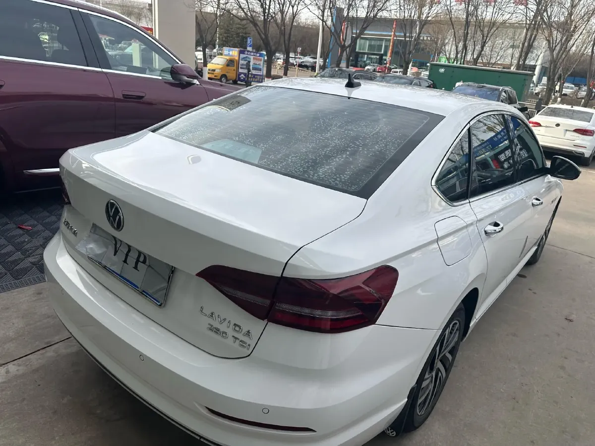 2022 Volkswagen Sagitar 1.2T 116HP L4 7DCT,autocango,china used car exporter,china ev exporter,chinese used car exporter,chinese used ev exporter