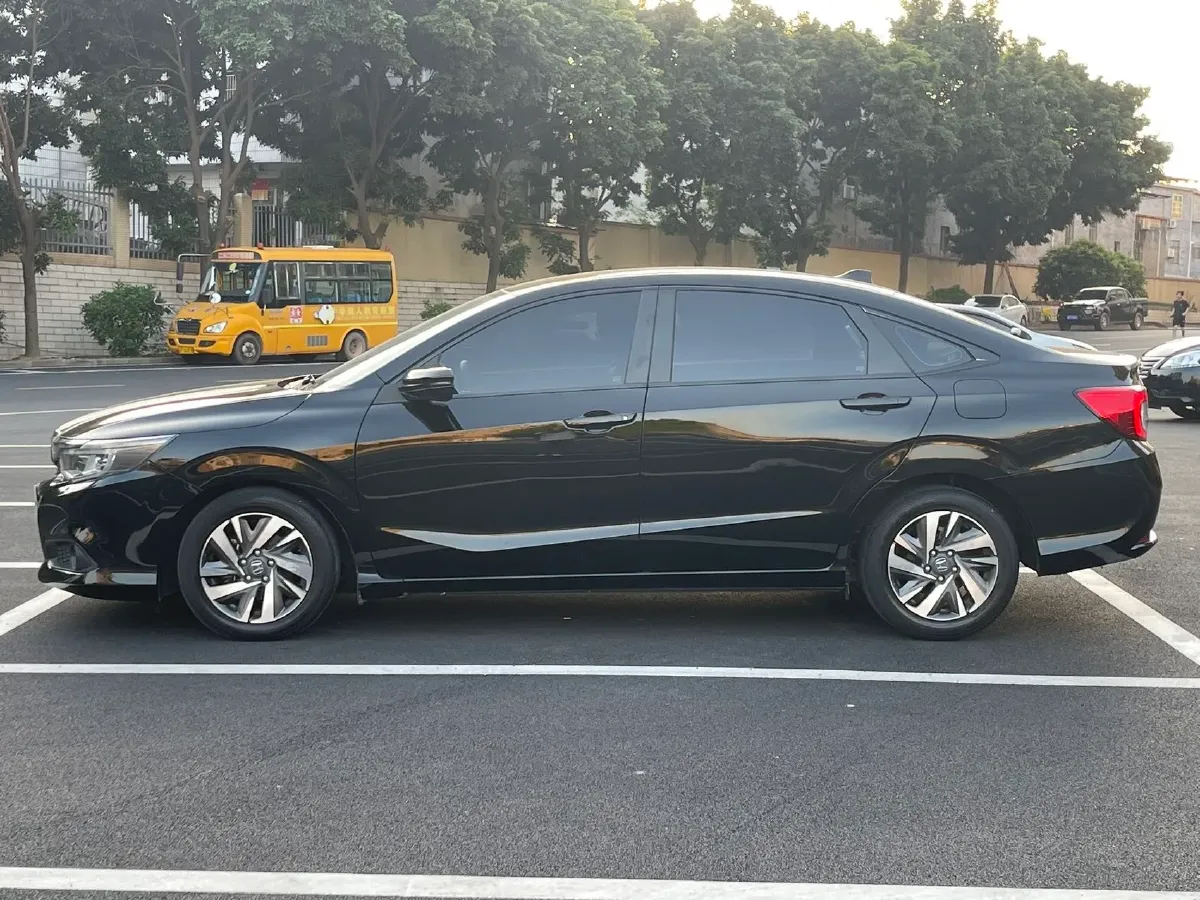 2019 Honda Crider 1.0T 122HP L3 CVT,autocango,china used car exporter,china ev exporter,chinese used car exporter,chinese used ev exporter