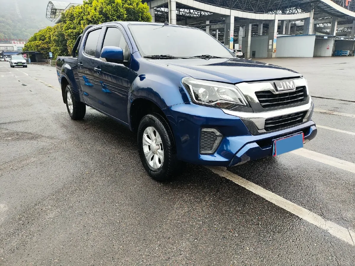 2023 Isuzu RE-MAX Jim 2.5T 143HP L4 6MT,autocango,china used car exporter,china ev exporter,chinese used car exporter,chinese used ev exporter