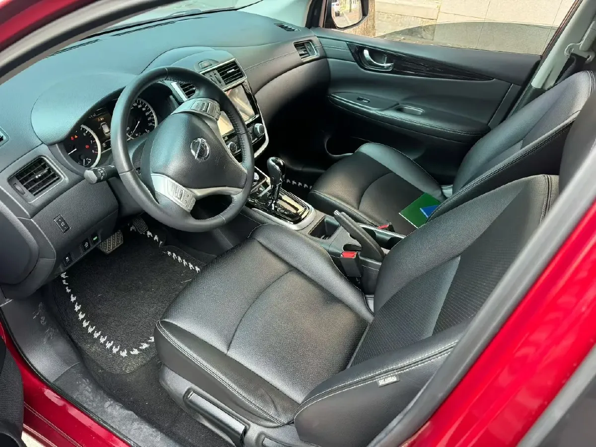 2020 Nissan Tiida 1.6L 126HP L4 CVT,autocango,china used car exporter,china ev exporter,chinese used car exporter,chinese used ev exporter