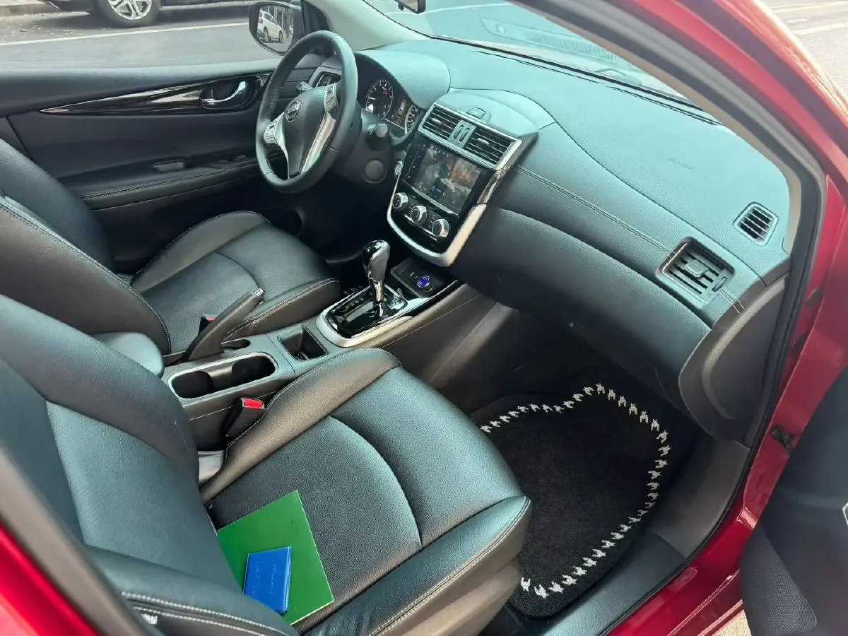 2020 Nissan Tiida 1.6L 126HP L4 CVT,autocango,china used car exporter,china ev exporter,chinese used car exporter,chinese used ev exporter