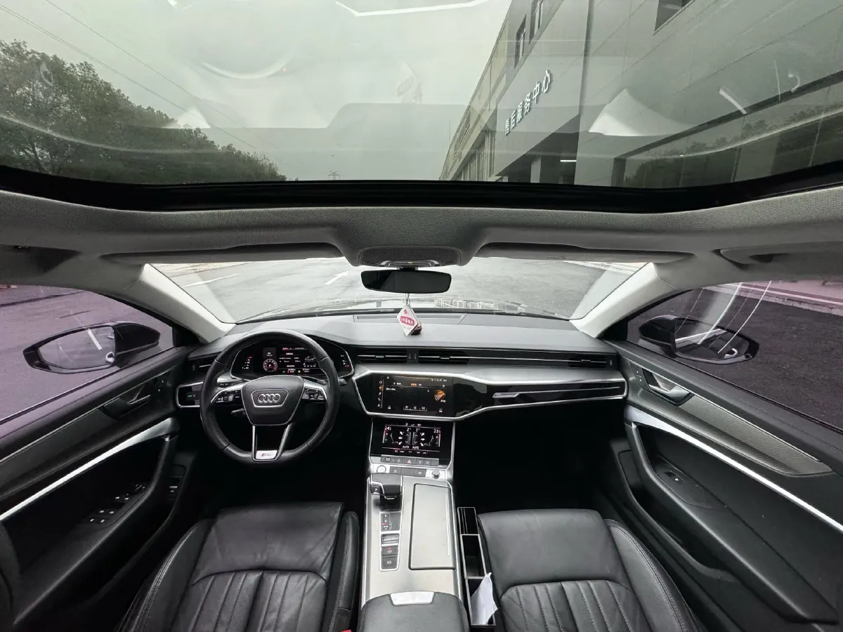 2019 Mercedes-Benz E Class 1.5T 184HP L4 9AT,autocango,china used car exporter,china ev exporter,chinese used car exporter,chinese used ev exporter
